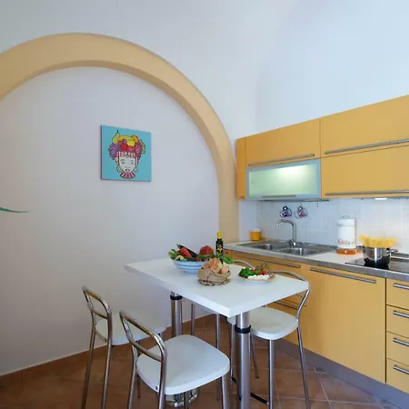 Eos Semesterbostad Positano